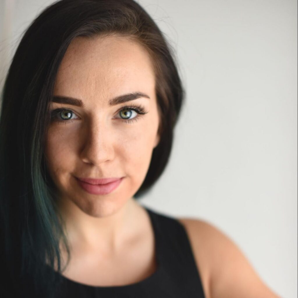Arielle T., Yoga Instructor at Las Vegas Pilates + Yoga
